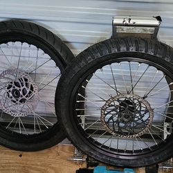 Sur-ron 17 inch Super Moto Wheels and tires