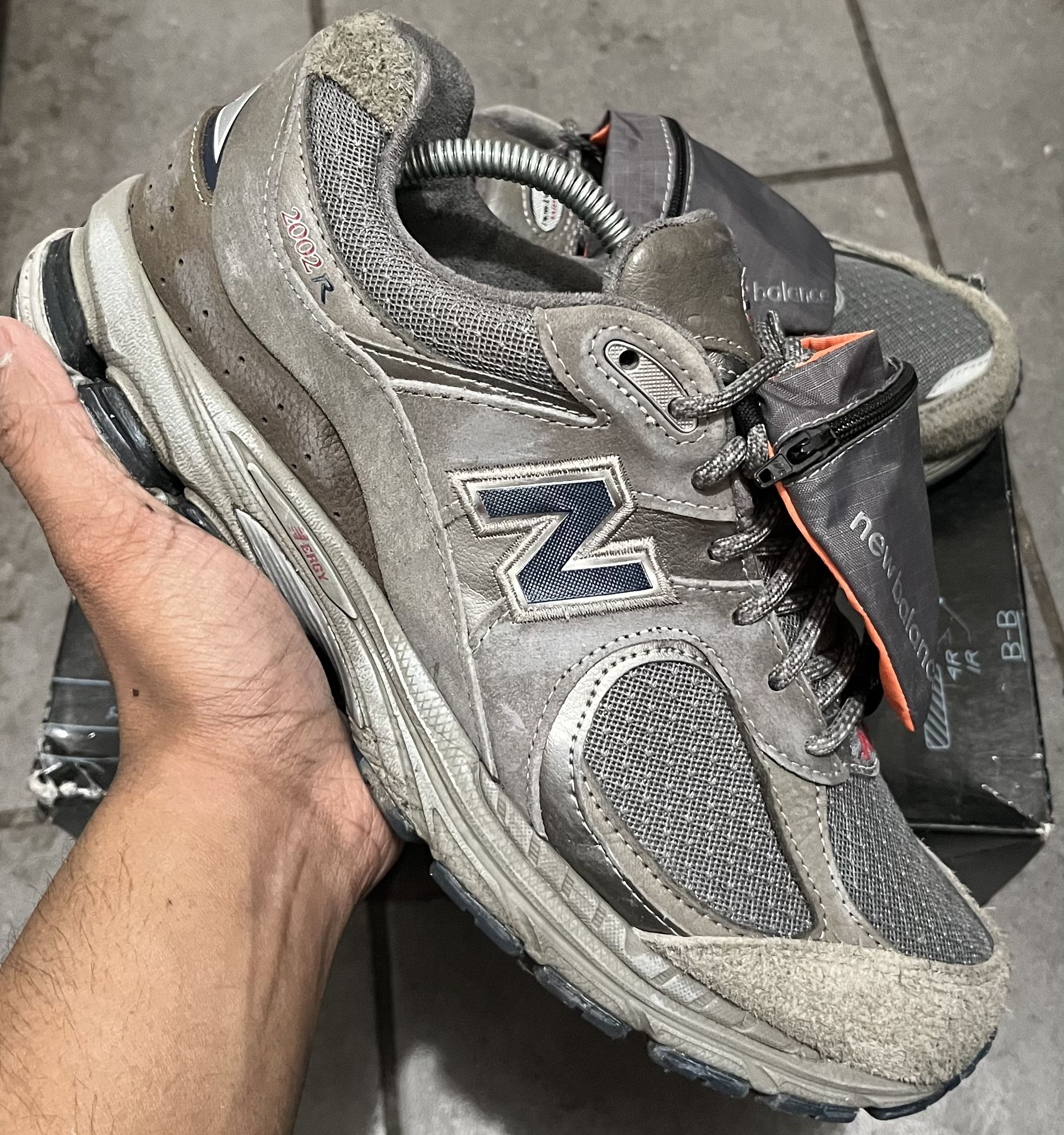 New Balance 2002r Grey Brown Pouch
