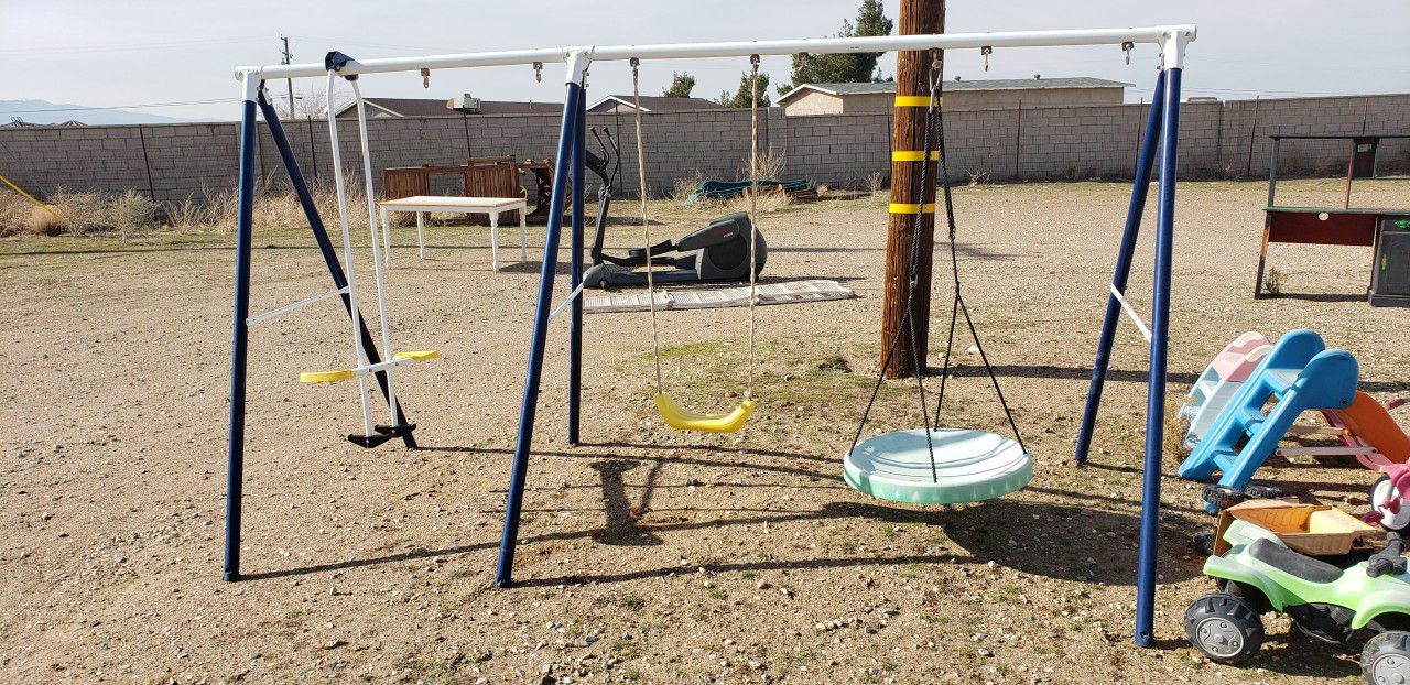 Swing Set w/ outdoor toys