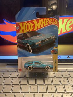 Hot Wheels 2025 Teal DMC Delorean #36/250 HW Art Cars #5/10 