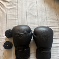 Boxing Gloves And Hand Warps