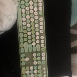 Computer Keyboard 