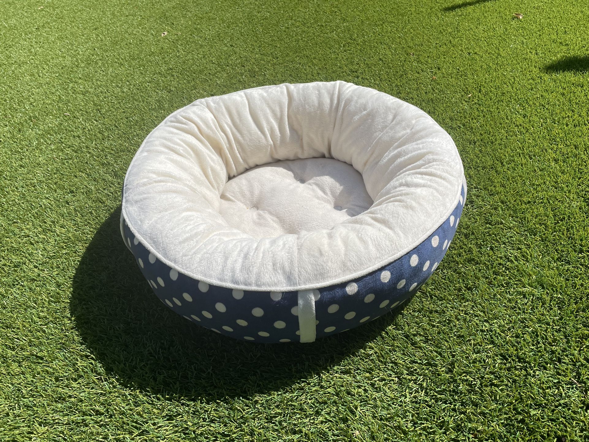 Calming Donut Cuddler Cat & Dog Bed - Reversible Comfortable Cushion Bed with Polka Dot