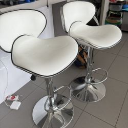 2 PU White Leather Adjustable Stools