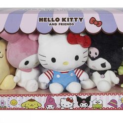 Hello Kitty & Friends 5-Pack Plush Figure Collection with 5 Soft Dolls, Sanrio friends. Hello kitty, pompompurin, kuromi, my Melody , kerropi