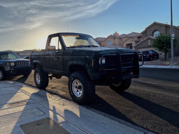 1987 Ford Bronco II for Sale in Las Vegas, NV - OfferUp