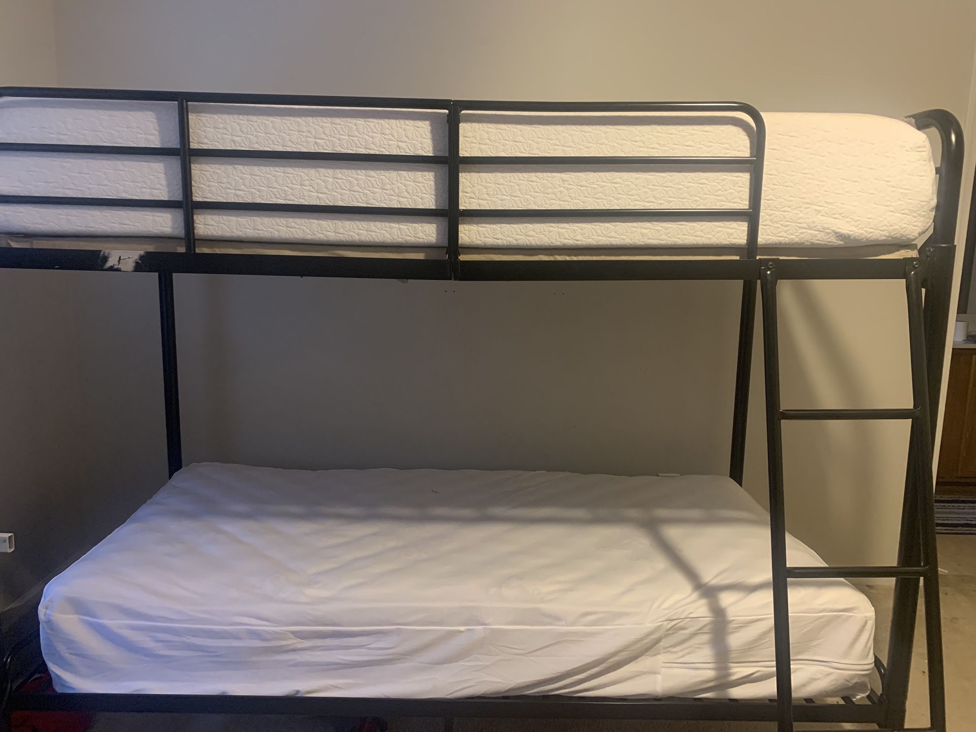 Bunk Bed twin