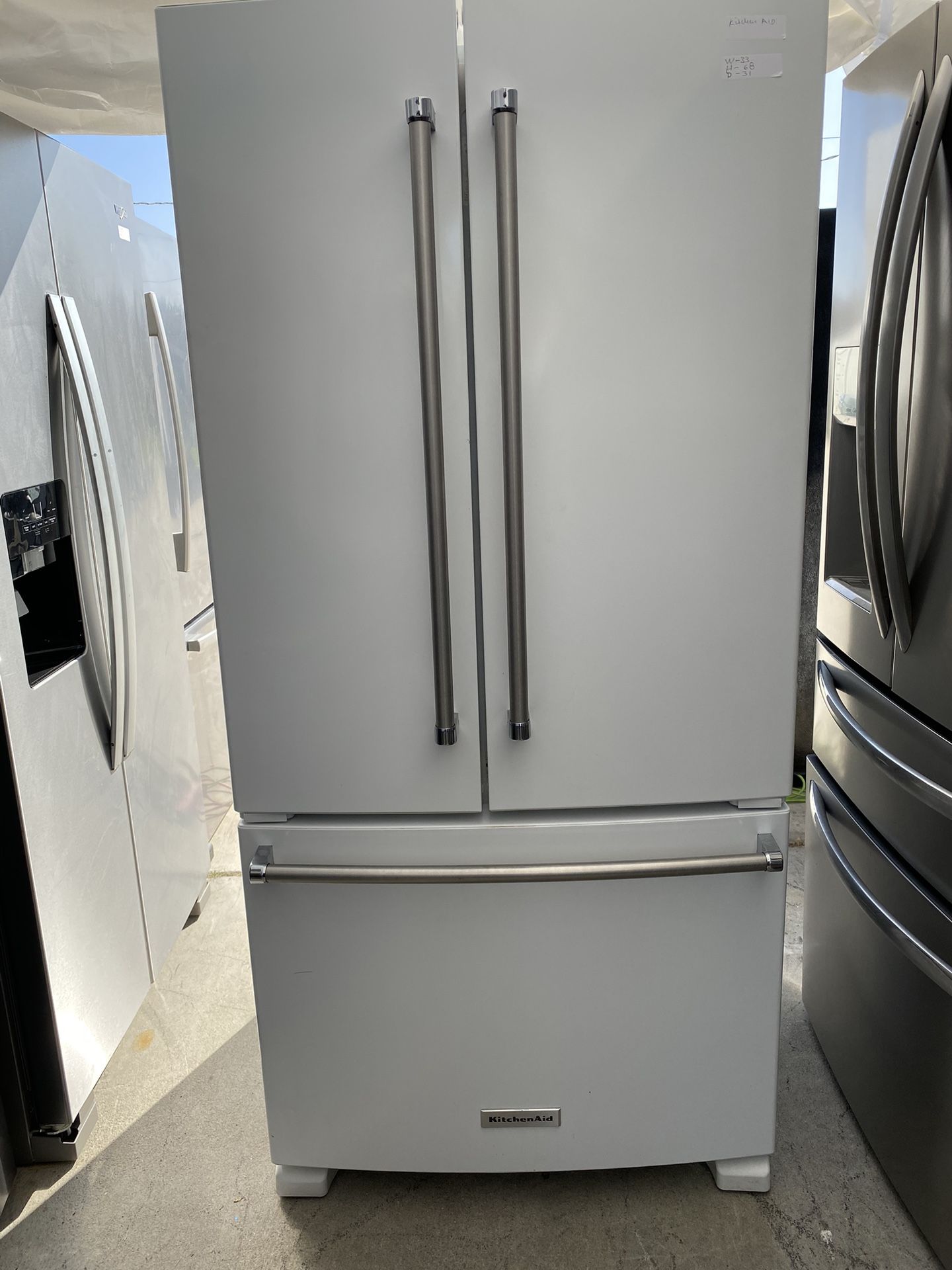 Kitchen Aid beautiful stainless steel refrigerator French door everything works perfectly first come first served