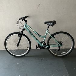 BICYCLE HUFFY 18 SPEED SIZE 26 BRAND NEW 