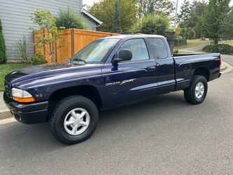 1999 Dodge Dakota Sport Extended Cab Pickup Truck 4x4