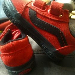 VANS Old Skool V Red Suede Vans