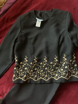 2 piece Anthony Richards skirt set size 10