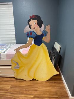 Snow White room or party decoration