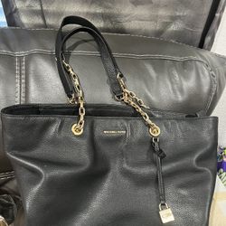Black Michael Kors 