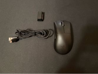 Razer DeathAdder V3 Pro Wireless Gaming Mouse