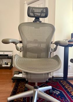 Fully Loaded Herman Miller Aeron (Size B) with Premium Engineered Now Headrest