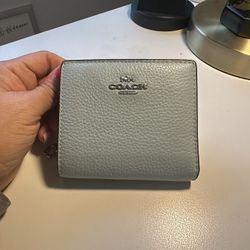 Small Women’s Coach Wallet Light Blue