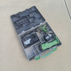 Hitachi Cordless Impact Driver and Flashlight
