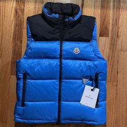 Moncler vest best sale sale