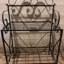 Metal Baker’s Rack