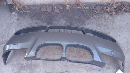 04 BMW 525i bumper cover, right side fender