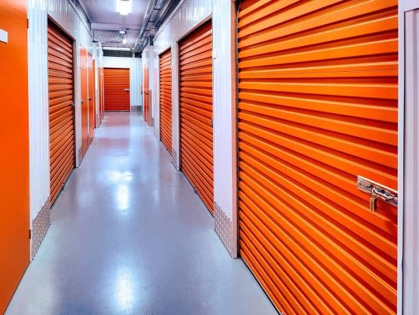 Storage Unit For Sell-1bedroom Home