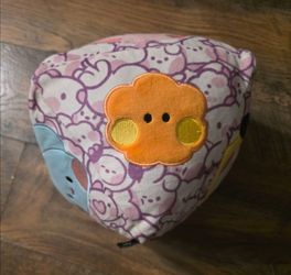 Pillow $1