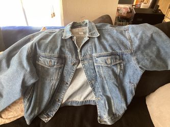Jean Jacket Size Large