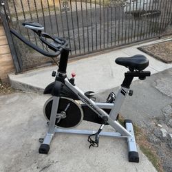YOSUDA Exercise Bike Stationary Bike for Home Fitness Workout