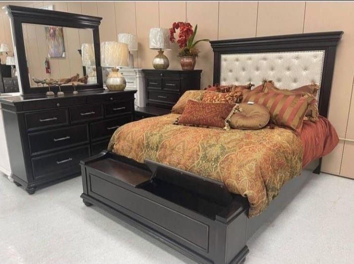 Brynhurst Dark Brown Upholstered Storage Bedroom Set FREE