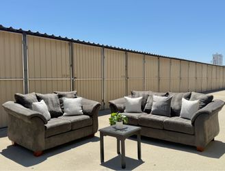 Couch and love seat set