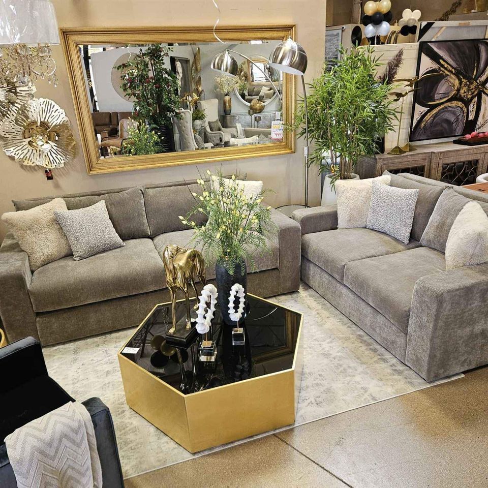 Sale...Sale...Sale!!!Comfortable Custom Oversized Sofa Set!!