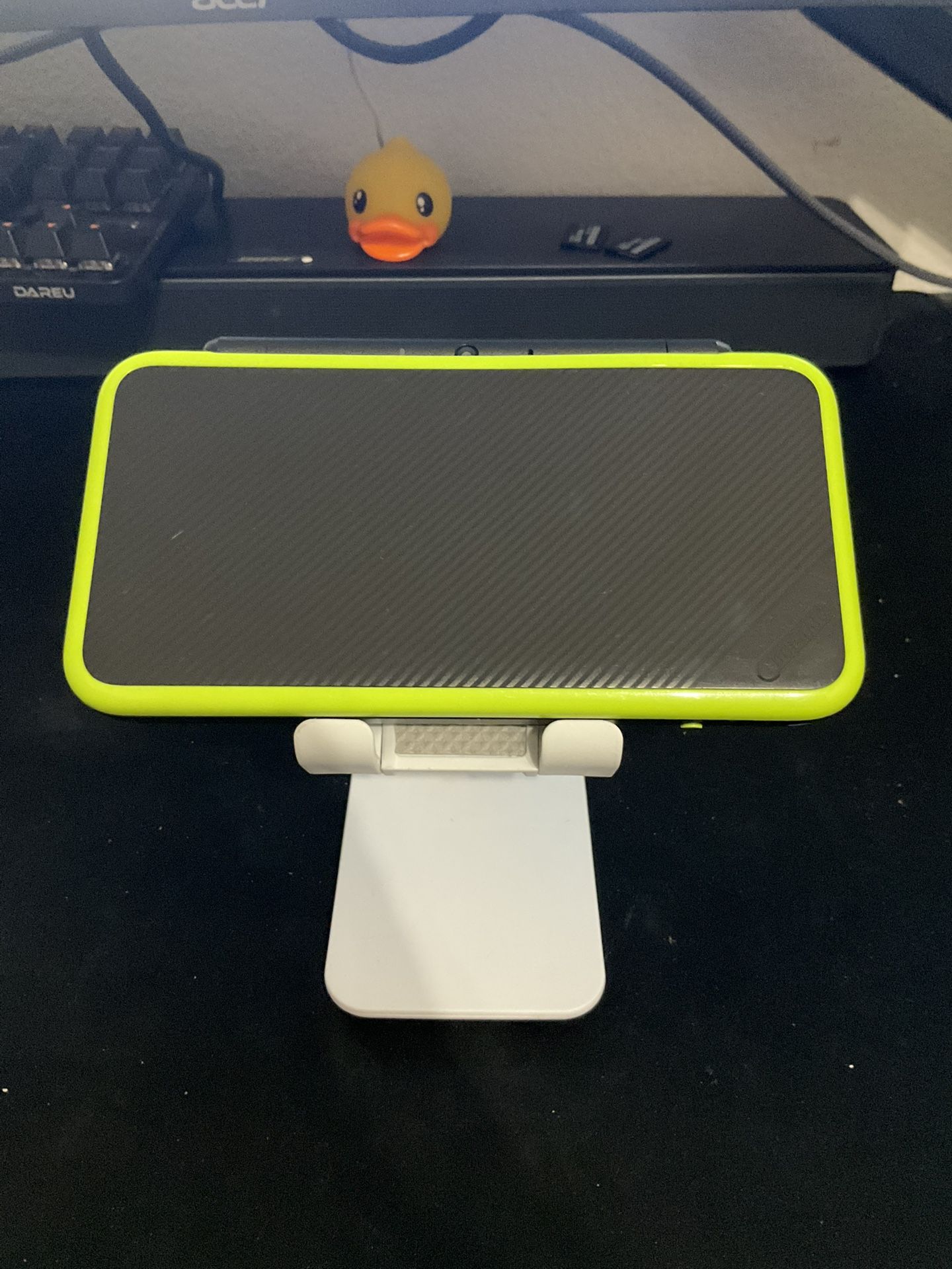 New Nintendo 2DS XL/128GB/4000+Games