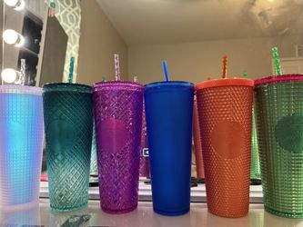 starbucks cups
