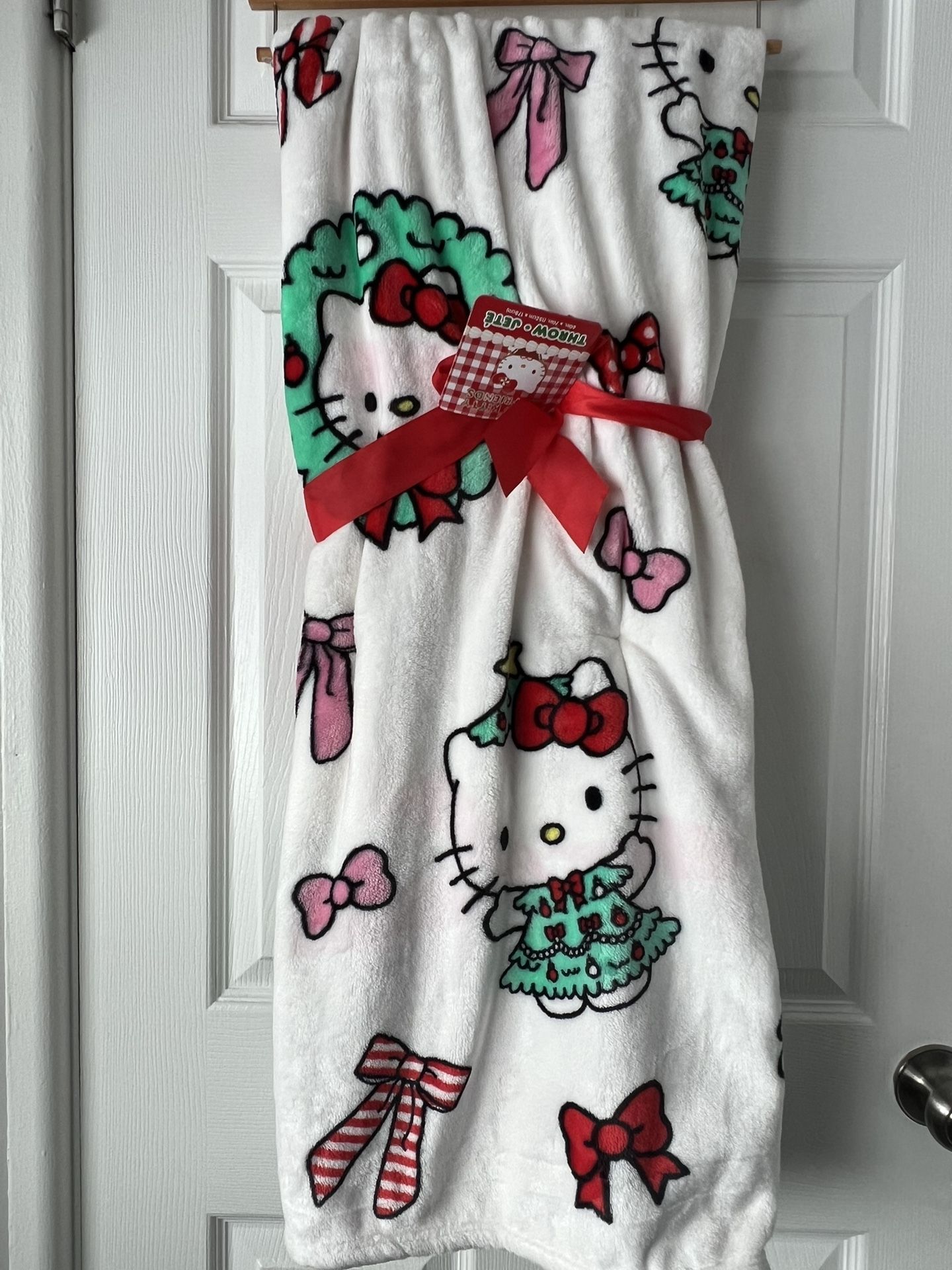 Hello Kitty Blanket/Stitch Blanket