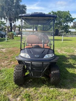 2022 Elite EV 6-Passenger Golf Cart – 48V – Florida Titled – Roof & Windshield