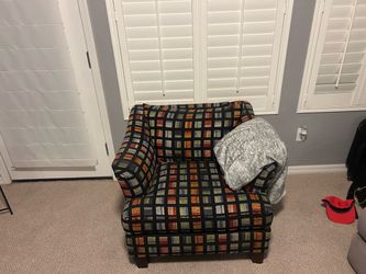 Multi-Color Geometric Pattern Accent Chair