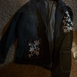 Women’s Jacket Size M 