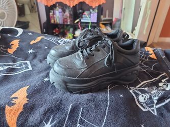 Koi Footwear Size 39 - 8-8.5