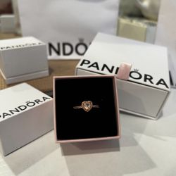 Pandora Ring