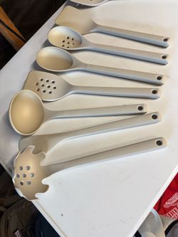 7 Piece Cooking Utensil Set