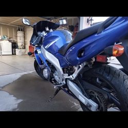 2005 Yamaha YZF