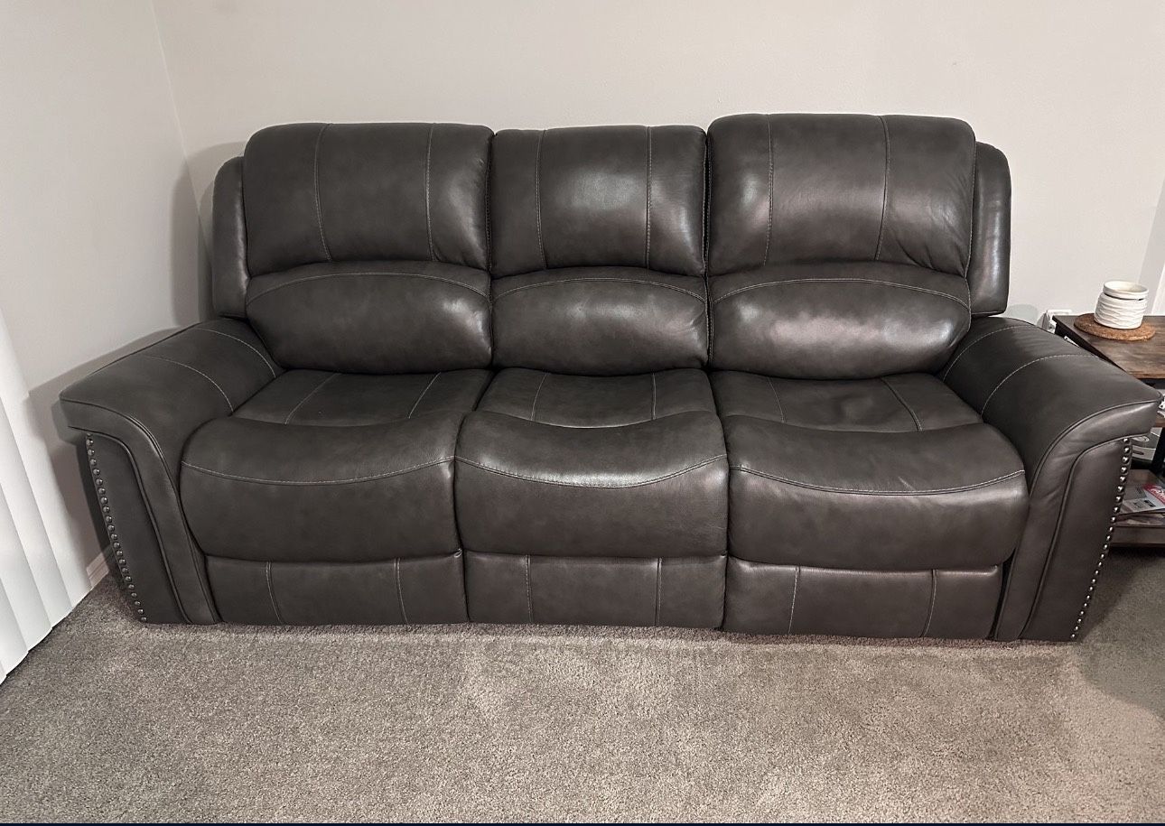 Gray Leather Couch With Electronic Recline