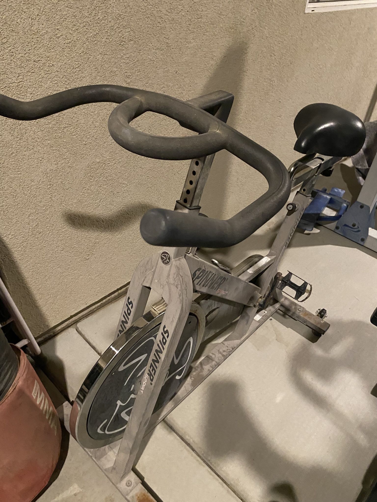 Exercise Bike *read description*