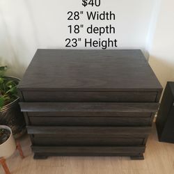 Brownstone 3 Drawer Nightstand 
