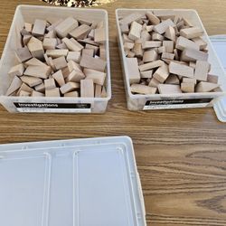 Handheld Wooden Blocks 