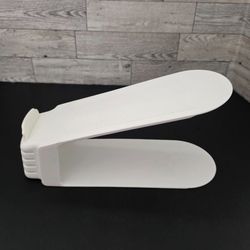 Shoe slotz space savers