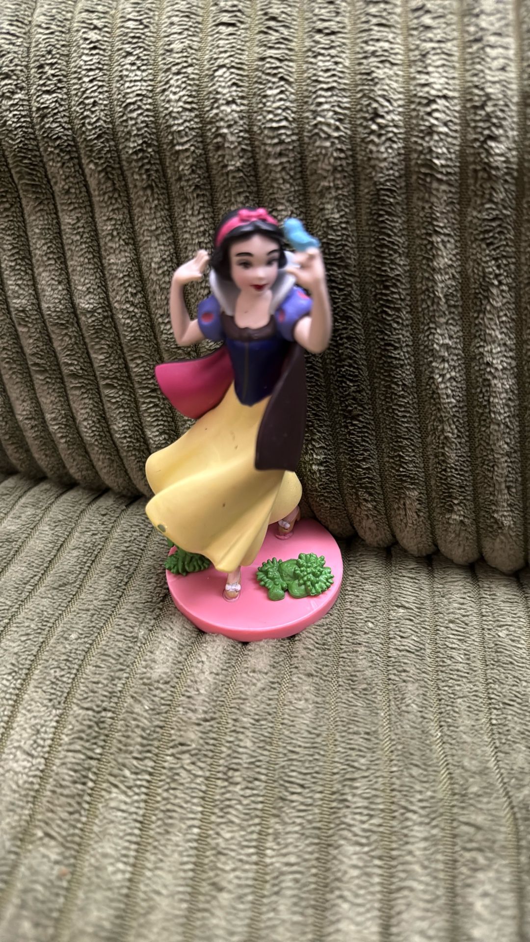 Disney Store Princess Snow White with Blue Bird 3.5" PVC Play Figure Cake Topper