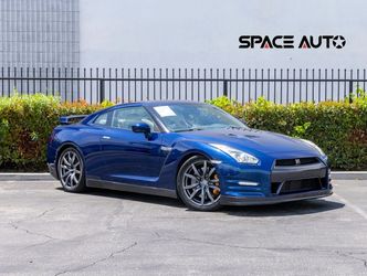 2012 Nissan GT-R