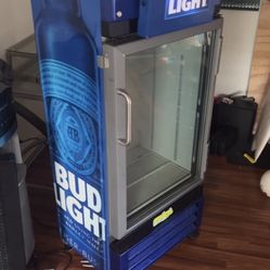 bud light mini fridge 